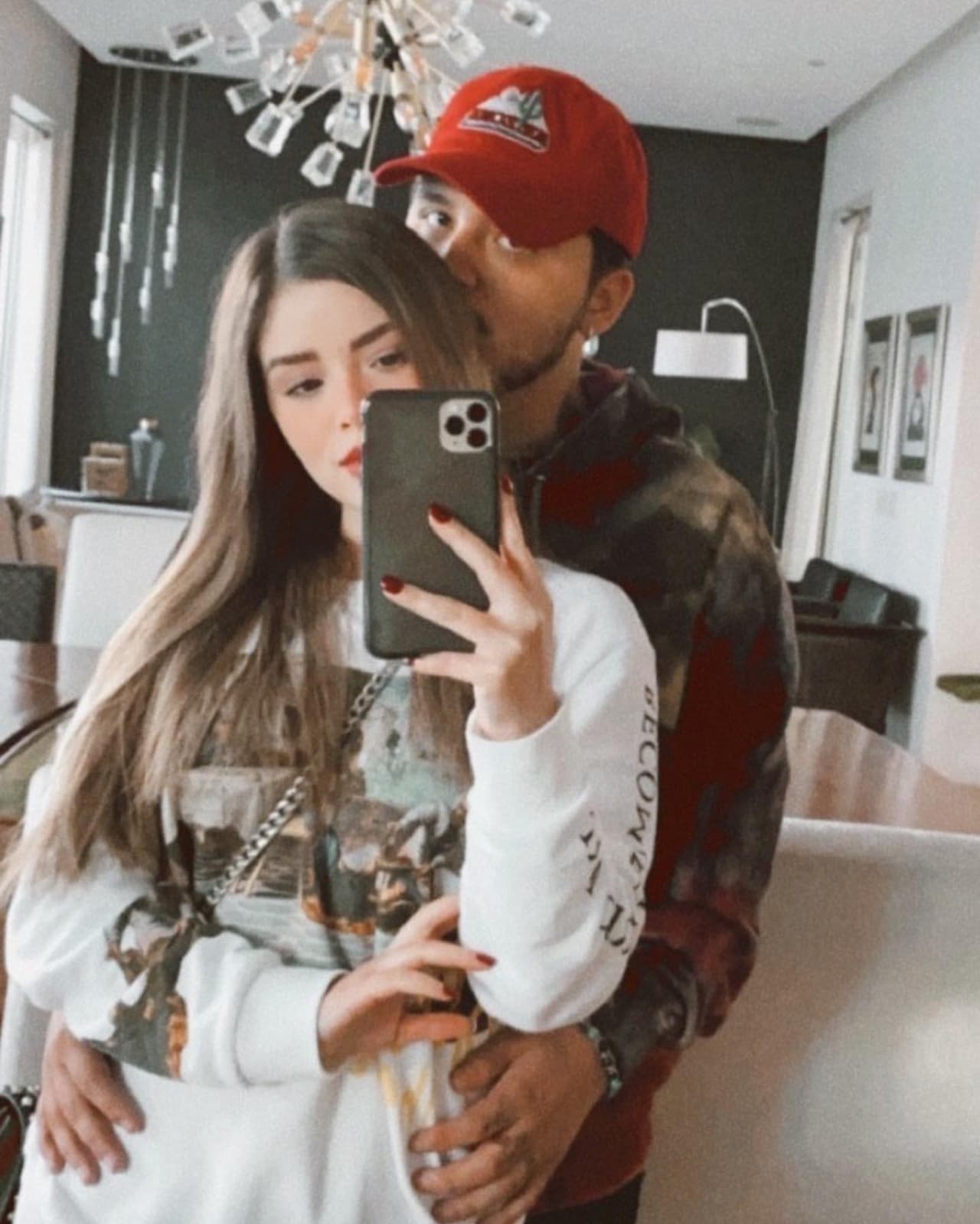 María Fernanda Guzmán y Christian Nodal.