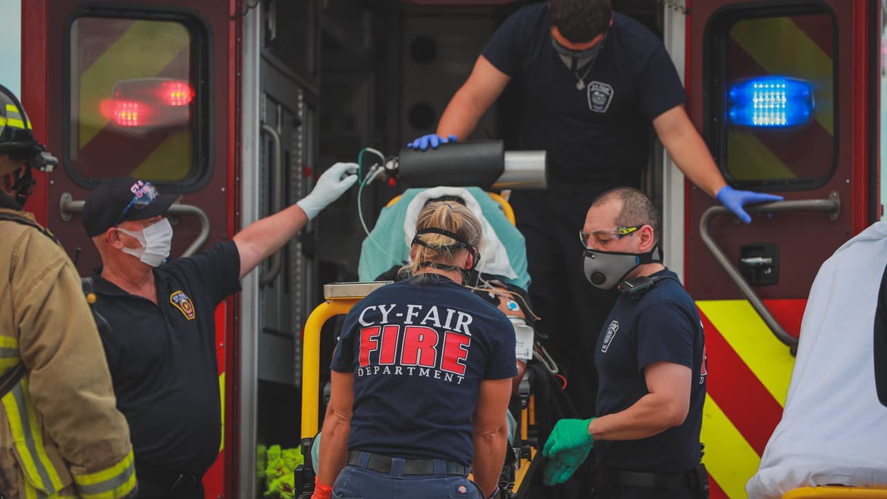 El niño fue trasladado al hospital Memorial Hermann Downtown.
