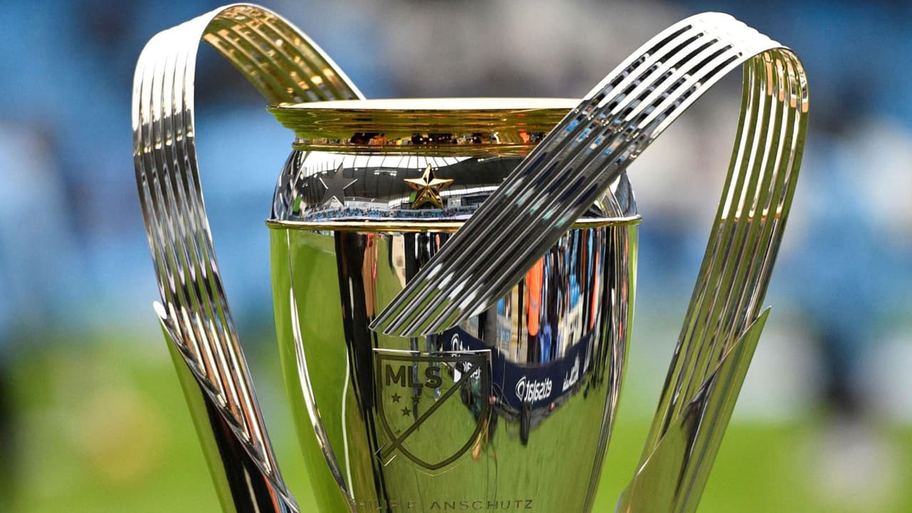 ¿Vela vs Chicharito? Los cruces de Playoffs en la Conferencia Oeste