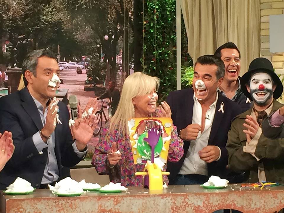 Nuestra querida Carla estuvo divirtiéndose con nosotros.