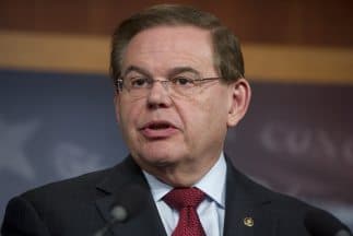 Un senador del Grupo de los Ocho le pide a Obama que pare las deportaciones