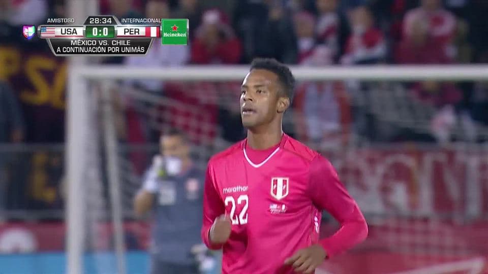 Tiro desviado de Nilson Loyola