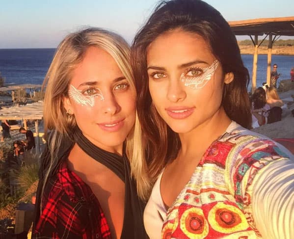 Se ve que está teniendo unas vacaciones inolvidables en tierras lejanas.