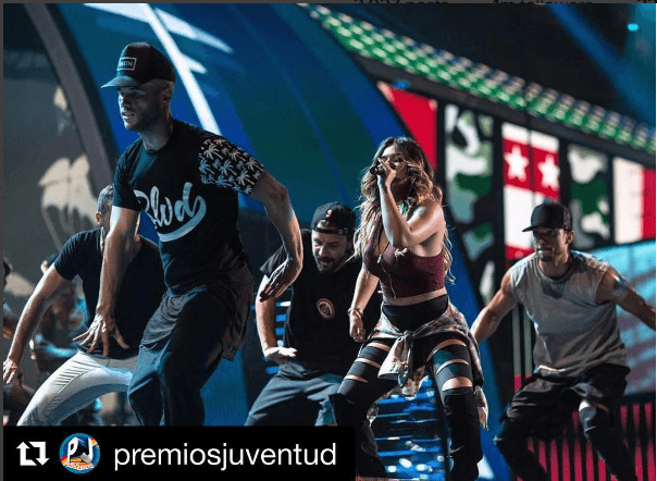 Ella es de las que ya fue parte de los ensayos para que todo quede listo para el evento.