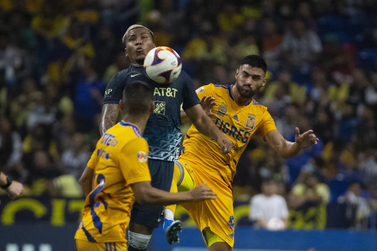 Roger Martínez volvió a ser el centro delantero del América.