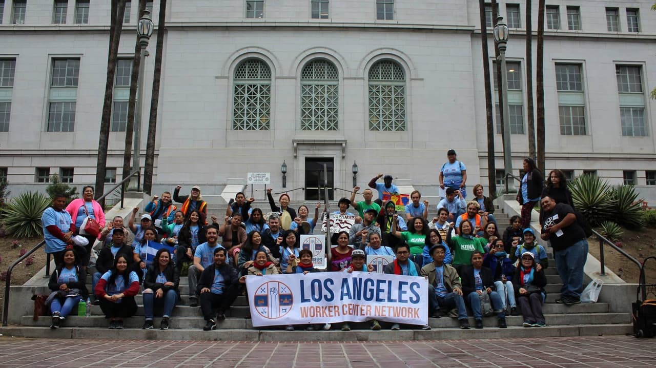 Jornaleros exigen más dinero del que propone la alcaldesa en pleno impacto migratorio