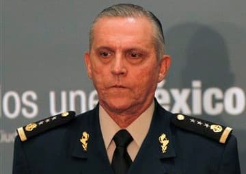Se fue el general Cienfuegos, pero EEUU sigue recibiendo exoficiales vinculados al narco