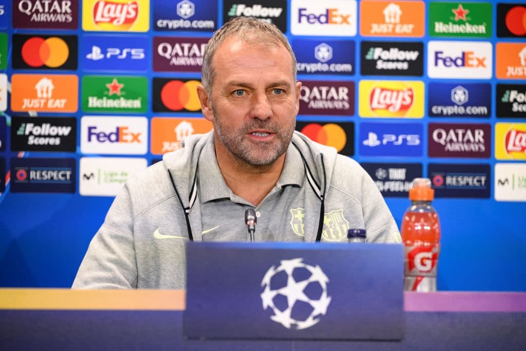 Flick descarta a dos de sus figuras por lesión para el duelo ante Brest 