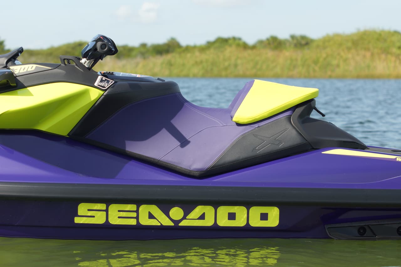 Sea-Doo RXP-X 300