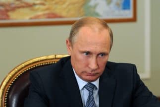 Las sanciones quieren atacar a sectores clave de la economía rusa y al círculo de oligarcas cercanos al presidente Vladimir Putin.