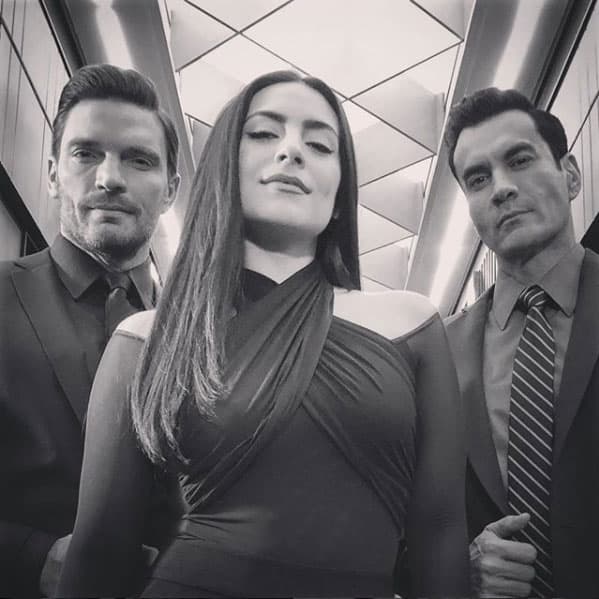 No solo en el aspecto amoroso vive un gran momento, también en el profesional. A finales de este 2017 Ana Brenda comenzó las grabaciones de la telenovela 'Amar sin ley', donde llevará uno de los roles principales al lado de Julián Gil y David Zepeda.