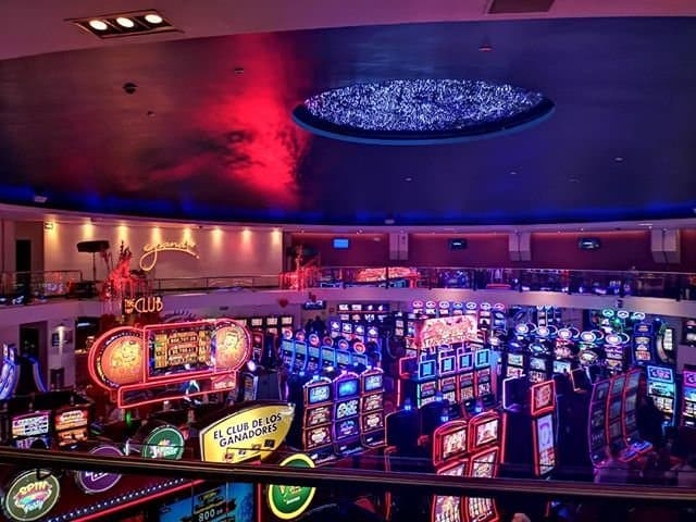 Equipos de fútbol, casinos y hasta una guardería. ¿En qué han invertido los capos más ricos de México?