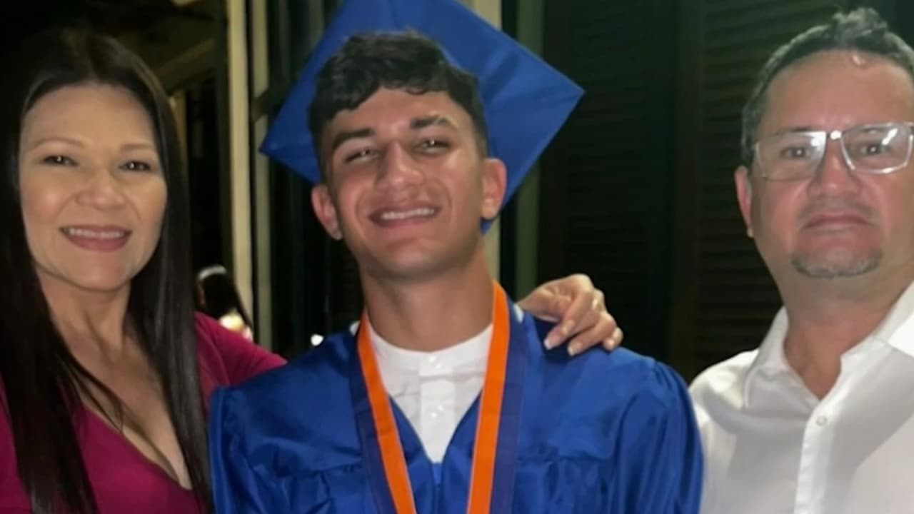 "Tenemos proceso de asilo": hispano de 20 años es detenido por ICE cuando iba a su trabajo en Davie