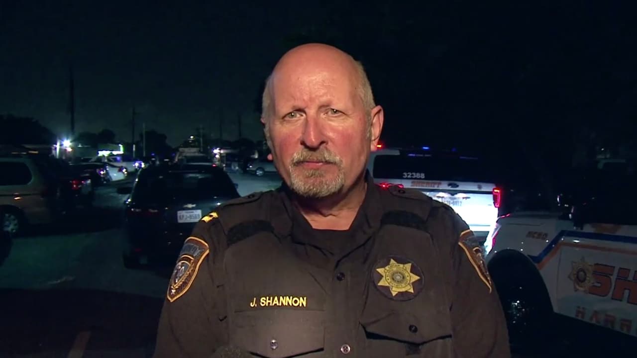 “Este no fue un crimen al azar, el joven era el objetivo”, dijo John Shannon, capitán del Departamento del Sheriff del Condado Harris.