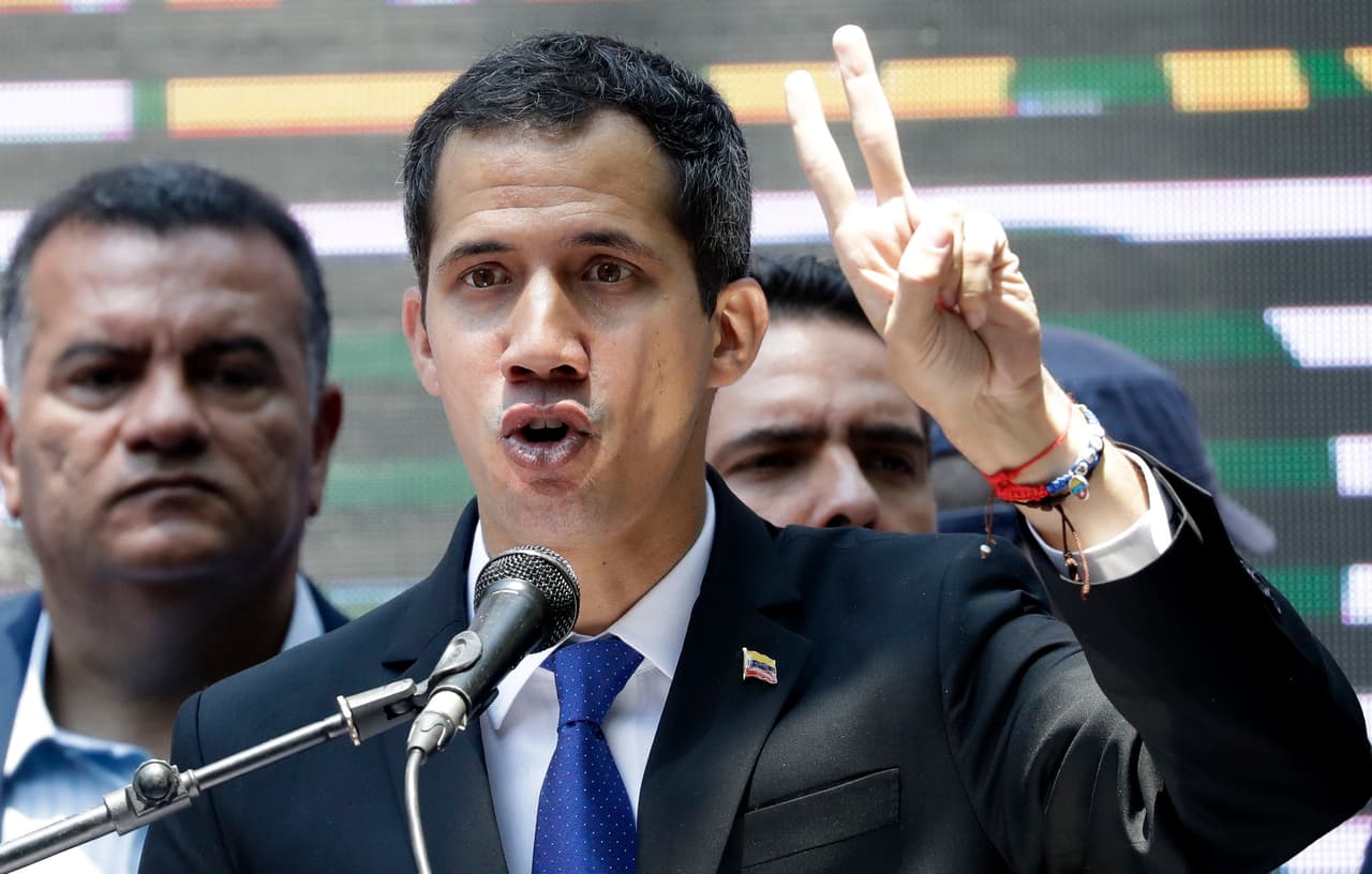"Llegó el momento de la estrategia y la disciplina política. La 'Operación Libertad' es la máxima presión popular nunca antes vista", dijo Guaidó.