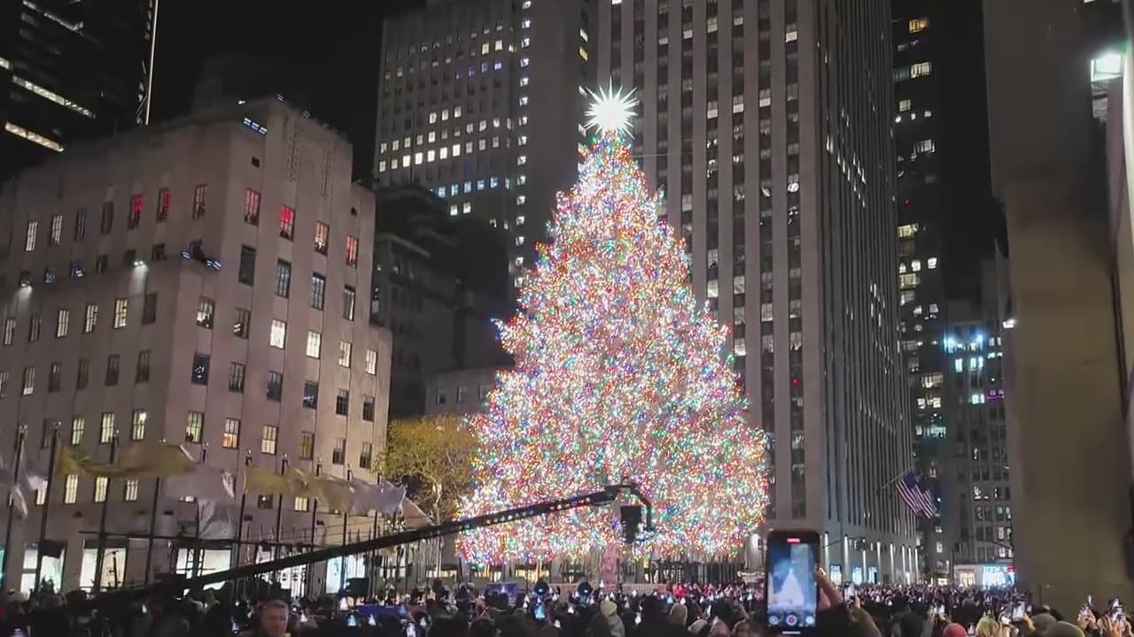 Se enciende el árbol de Navidad del Rockefeller Center