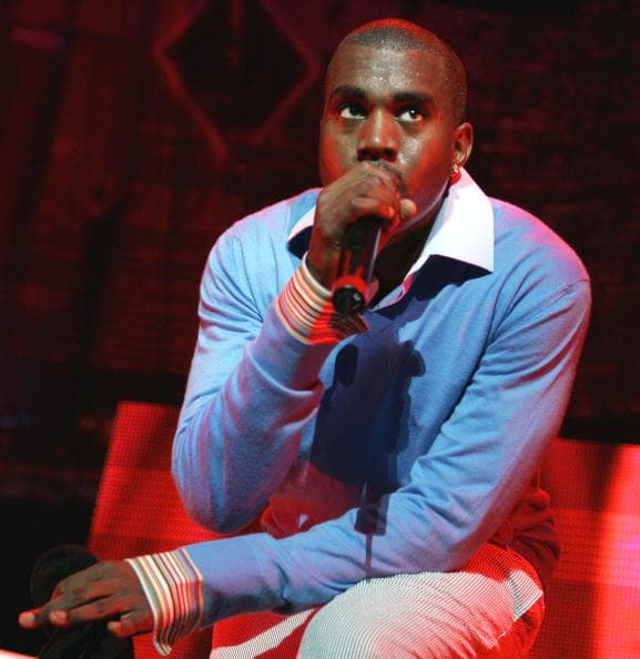 "Kim no quiere hacerle daño", continuó, "ella simplemente sabe que ya no puede estar casada con él”. 
<br>