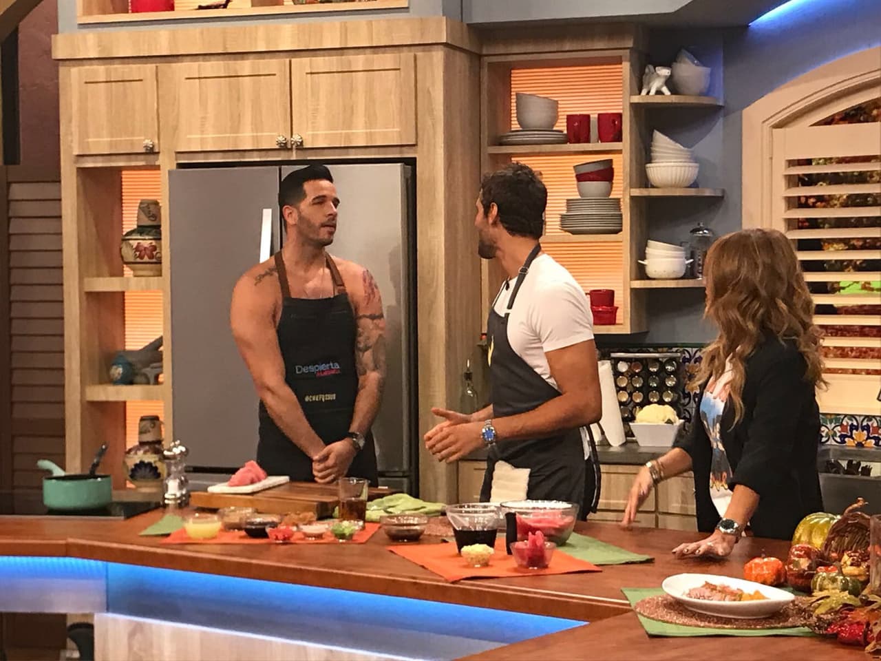 Nuestro chef quería estar a tono con nuestro invitado, ¡todas las chicas pedían que Franco se quitara también la camisa!