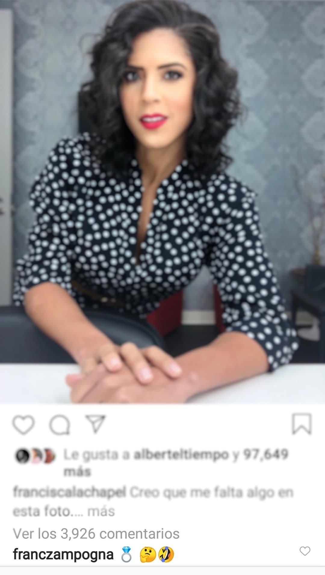 Sin embargo, la maxi melena con la que la vimos en los últimos meses no era lo único ausente en la foto que compartió en redes sociales: "Creo que me falta algo en esta foto. ¿Qué será?", preguntó Lachapel a sus seguidores y el primero en reaccionar fue su prometido, argumentando que era el anillo de compromiso.