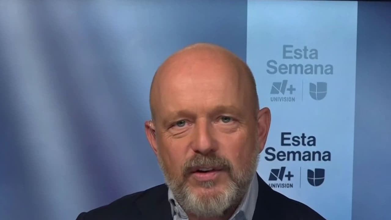 Entrevista N+ Univision: Steve Hilton habla sobre inmigrantes indocumentados