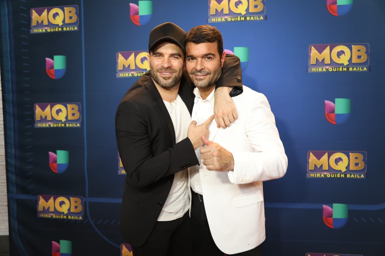 Después de desfilar por la alfombra roja, las celebridades disfrutaron de una cena muy especial.