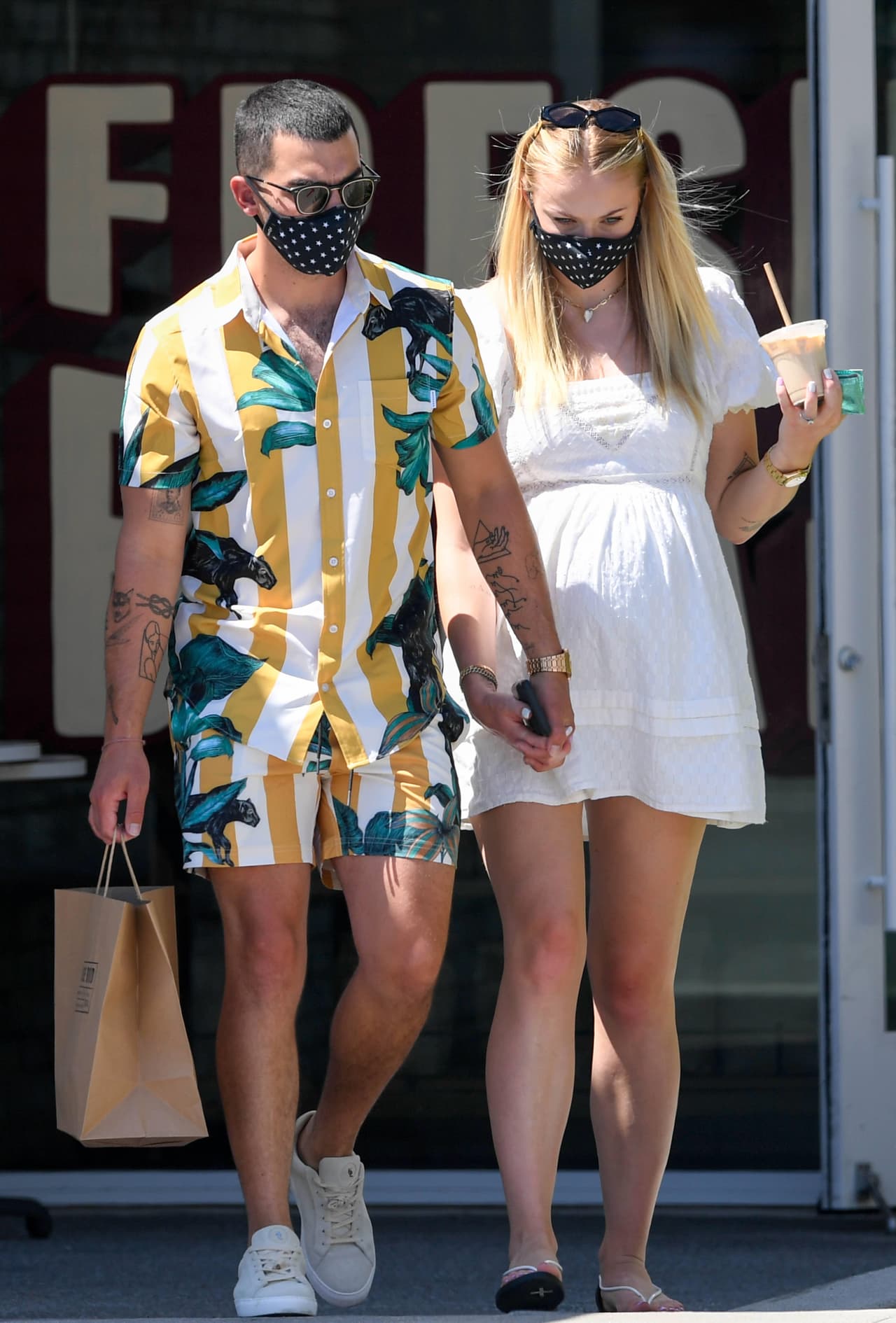 Aunque en un principio se desconocía el nombre de la pequeña, en el transcurso de la mañana de este lunes se informó que llevará por nombre Willa.