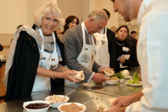 La pareja real disfrutó mucho cocinando estos pastes.