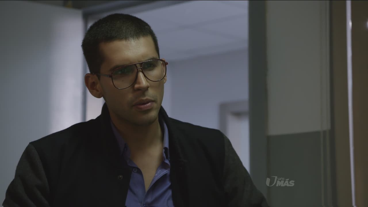 El Capitán Gavilán amenaza de muerte a la madre de Escobar