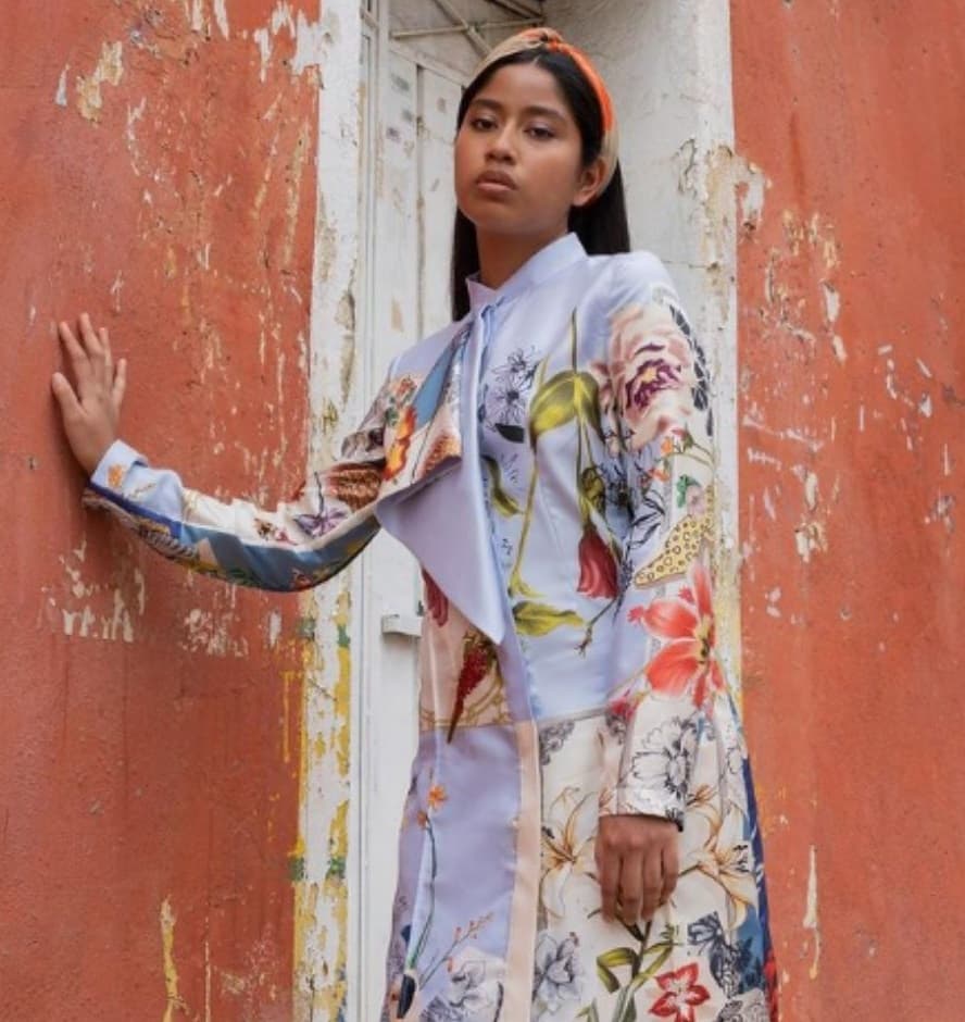 Es parte de la agencia de modelos Talento Espina con la que participó en el desfile Otoño-Invierno 2020 en la Ciudad de México.
<br>