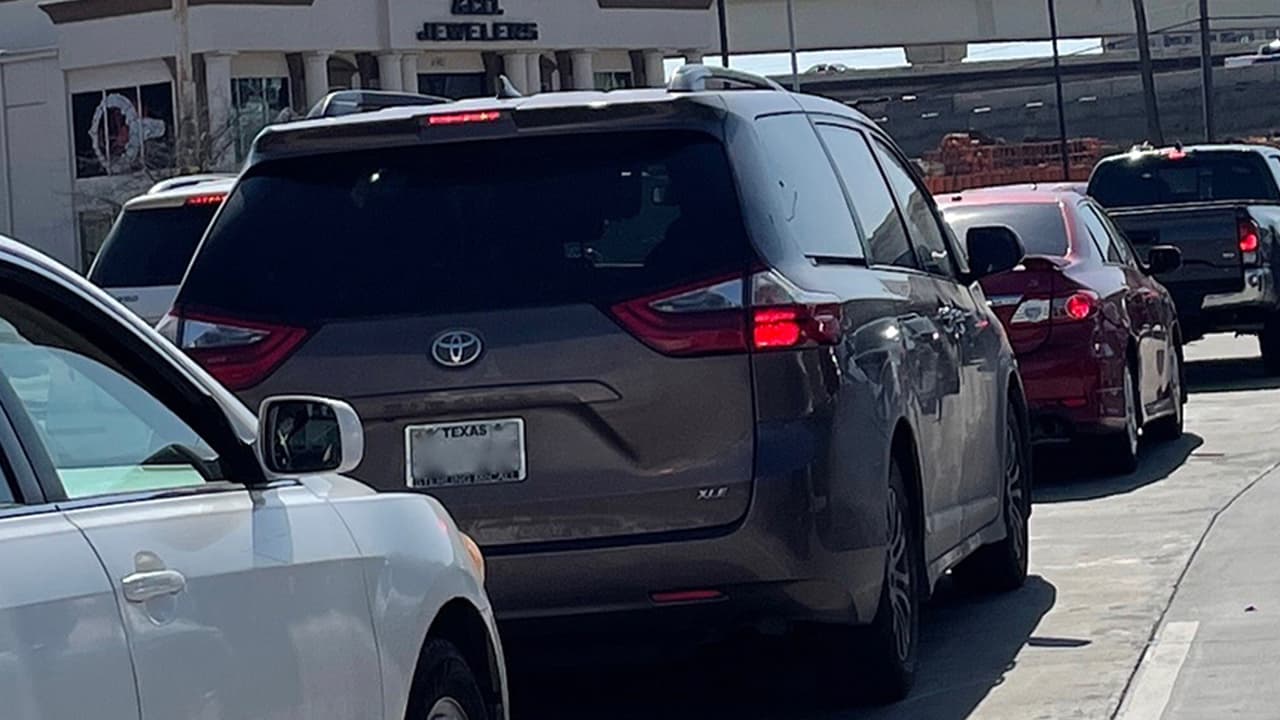 La Asociación Americana de Automovilistas (AAA) ofrece algunas recomendaciones para los conductores que emprenderán el viaje.