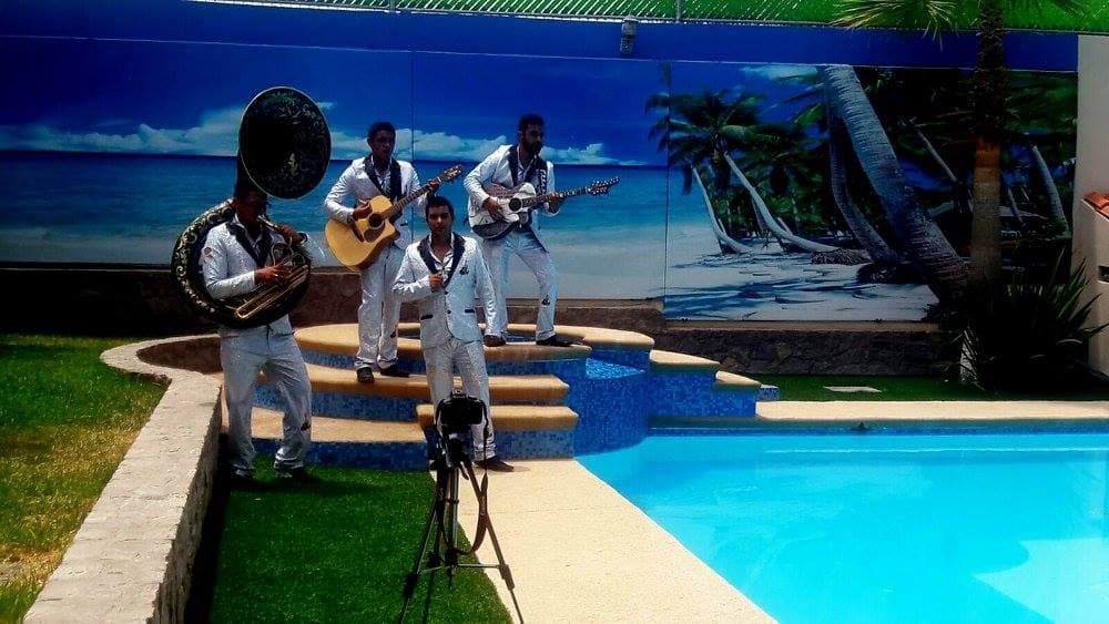 Herencia MTZ tiene dos años en el regional mexicano y este fue el primer video que grabaron profesionalmente, mismo que ya está en el canal de Youtube.