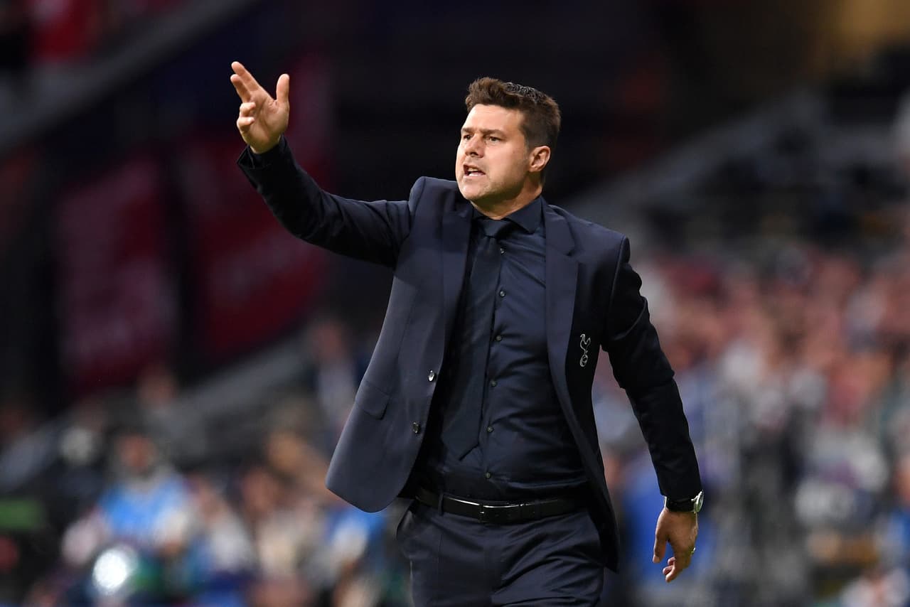 Mauricio Pochettino debutó en primera división como entrenador en enero del 2009 con el Espanyol. Llegó a la Premier League al frente del Southampton y desde el 2014 ocupa el banquillo del Tottenham.
