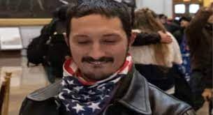 <b>Presuntos miembros de los Proud Boys de Nueva York</b>
<br>
<br>Matthew Greene, un miembro autoproclamado de los Proud Boys, se declaró culpable de su participación. Fue acusado junto con William Pepe, un ingeniero mecánico de la MTA, y Dominic "Spaz" Pezzola, residente en Rochester y ex marine.