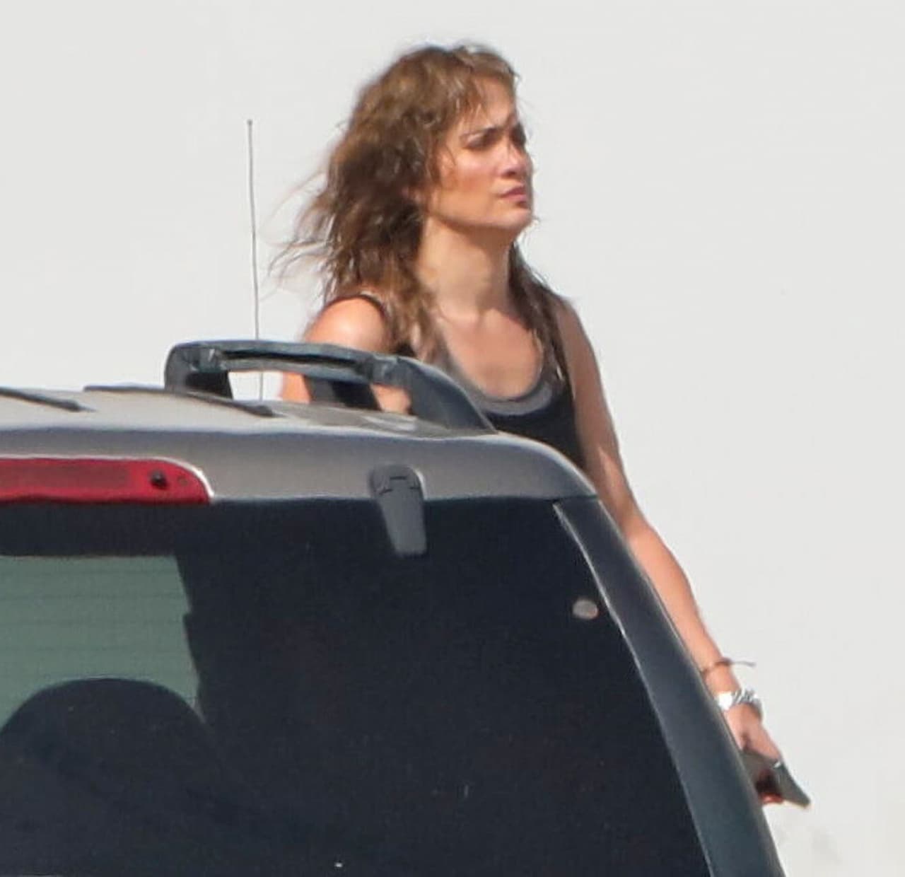 La trama se centra en un futuro que suena sombrío, donde un soldado de inteligencia artificial ha determinado que la única forma de terminar con la guerra es acabar con la humanidad, según la sinopsis que existe en la base de datos IMDB.
<br>