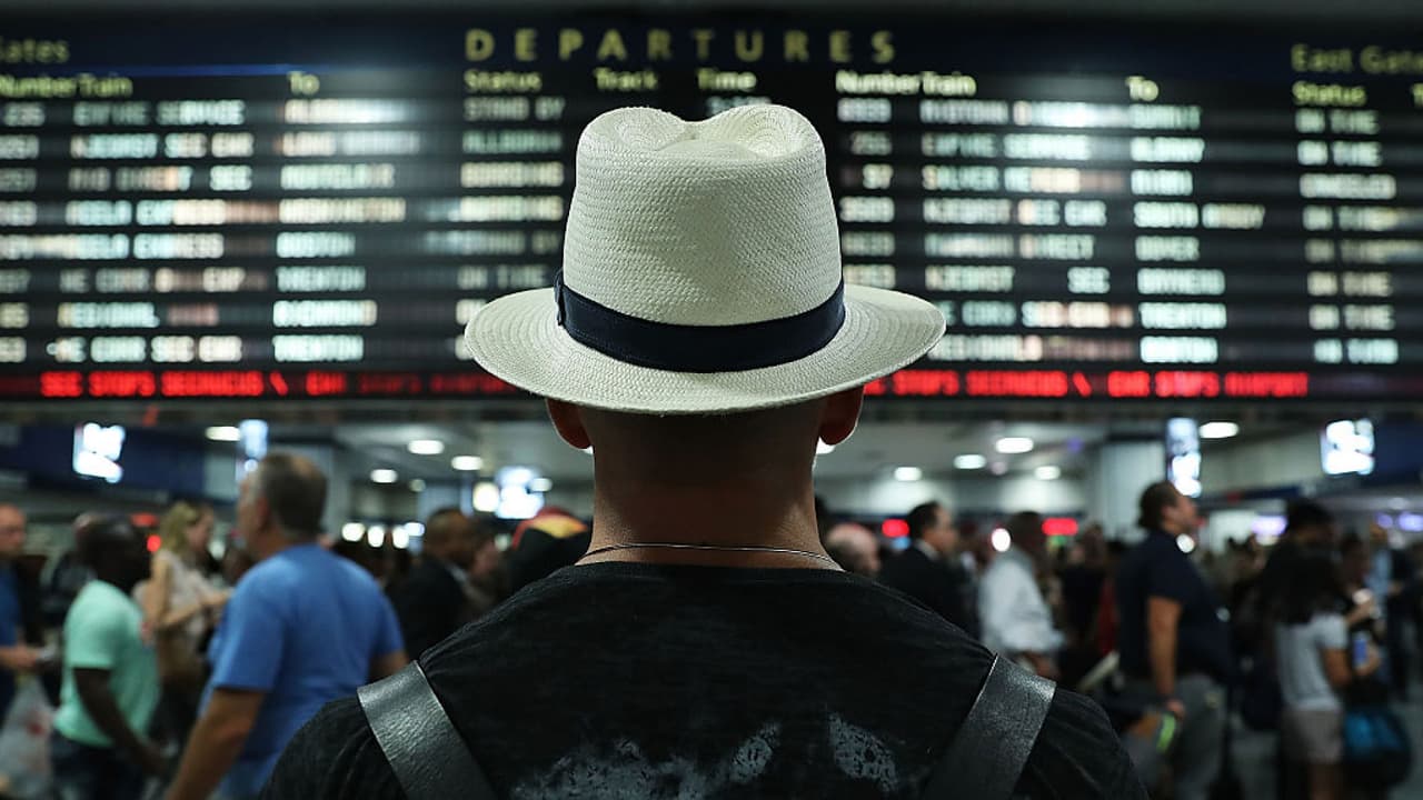 Ten cuidado a la hora de viajar: esto es lo que están haciendo los estafadores para robar tu información