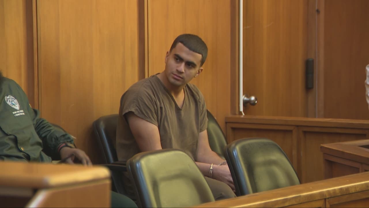 Defensa de Derek Rosa, adolescente acusado de asesinar a su mamá, sufre derrota en audiencia