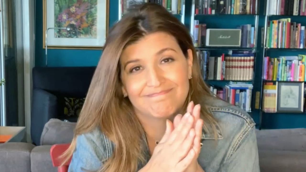 "Se me cayó el mundo": tras el diagnóstico positivo de Karla y Alan, llegó el de otra integrante del equipo. 
<a href="https://www.univision.com/shows/despierta-america/otra-integrante-de-despierta-america-con-covid-19-marcela-sarmiento-revive-el-momento-en-que-se-le-cayo-el-mundo-video">Marcela Sarmiento</a> relató cómo ha sido su lucha contra la enfermedad.