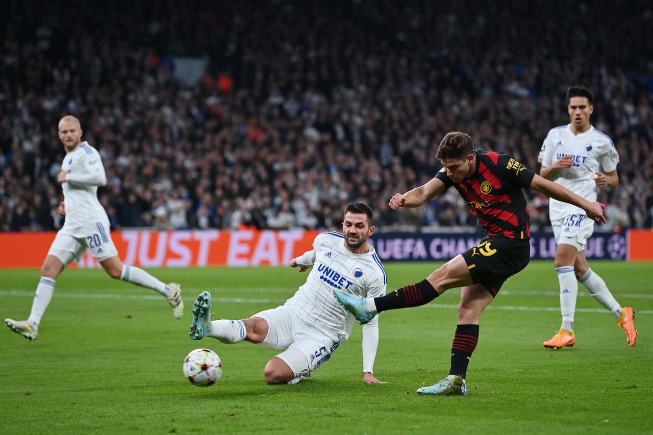 El Manchester City no pasó del empate 0-0 en su visita a Dinamarca ante Copenhague, mientras que Juventus cayó en Israel por 2-0 ante el Maccabi Haifa.