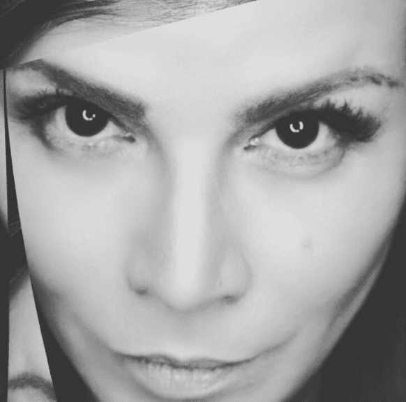 En 1994, con su tercer álbum 'Siente el amor' se consolidó como la reina del merengue con la canción 'Es mentiroso'.