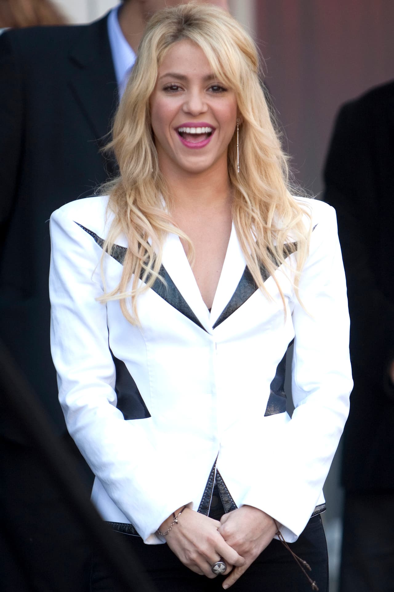 La colombiana escribió 'Dora la Exploradora en la aventura del Día Mundial de la Escuela'.