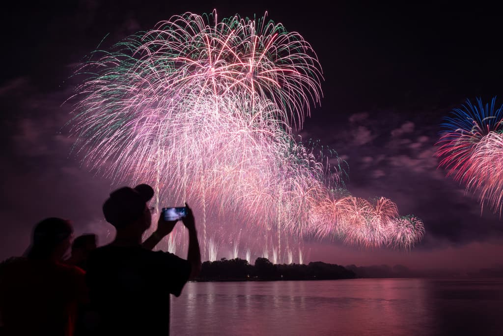 Fuegos artificiales del 4 de julio provocaron humo tóxico en Washington
