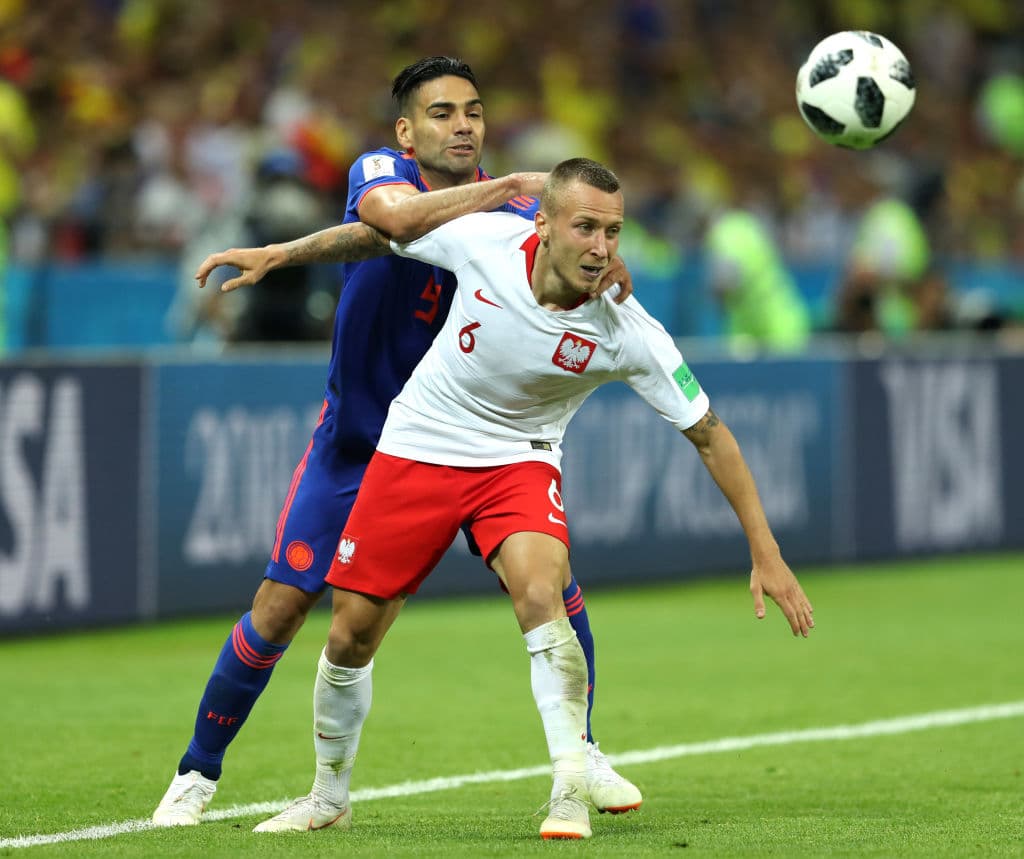 Esperando cuatro años, tras un Mundial en el que no pudo brilla, en Brasil 2014, Radamel Falcao se mostraba participativo, con iniciativa y encabezando el ataque de los cafetaleros.