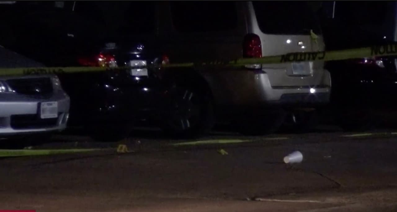 Los informes sobre el paradero de Josue Barrera de pueden proporcionar llamando a la policía de Houston 713-308-3600 o a Crime Stoppers 713-222-8477.