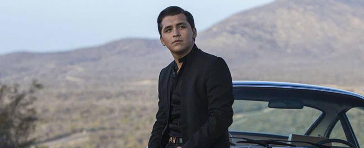 Hay quienes opinan que la principal razón para que Nodal cancelara sus presentaciones en Colombia, fue su cita con la modelo.