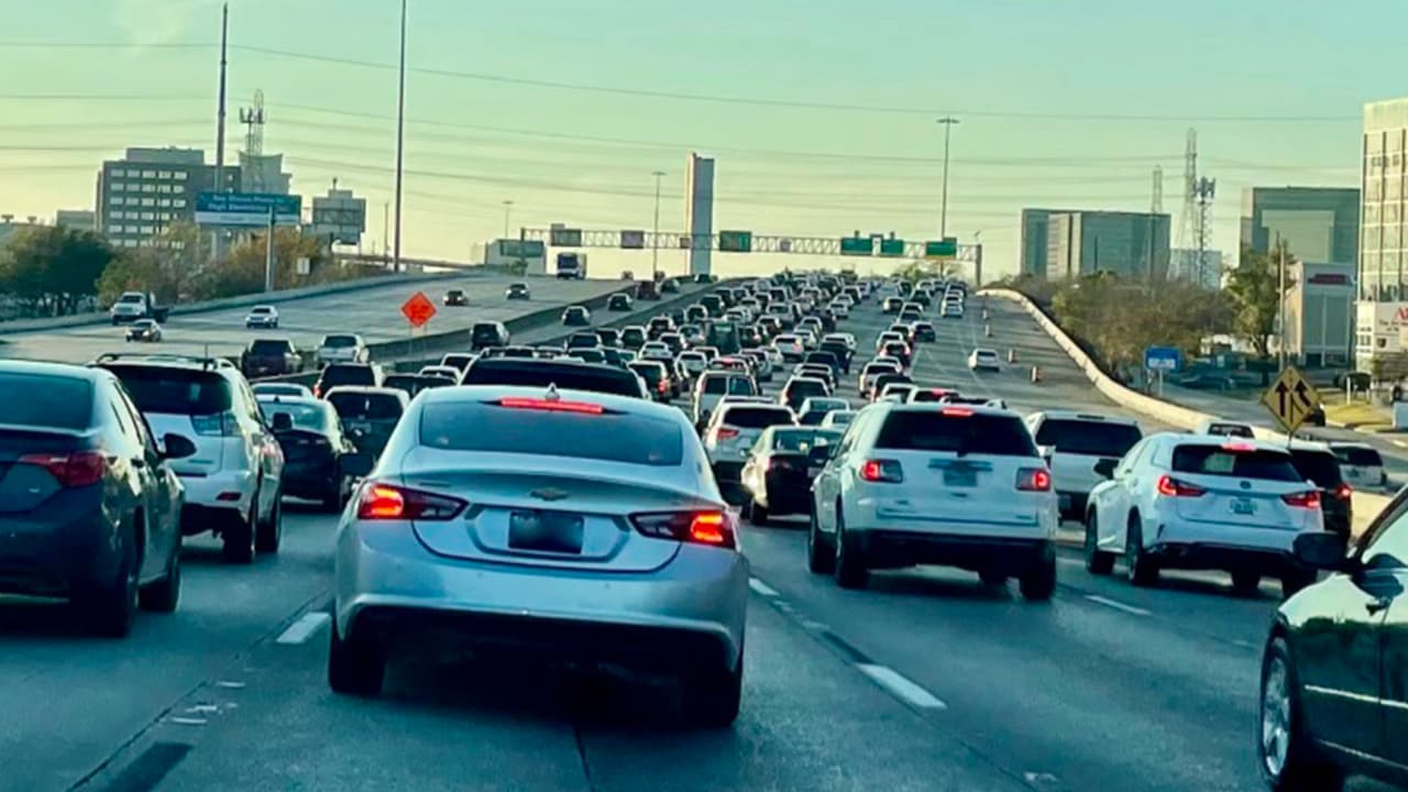Es importante que si vas a viajar por carretera, toma tus precauciones y evita algún accidente.
