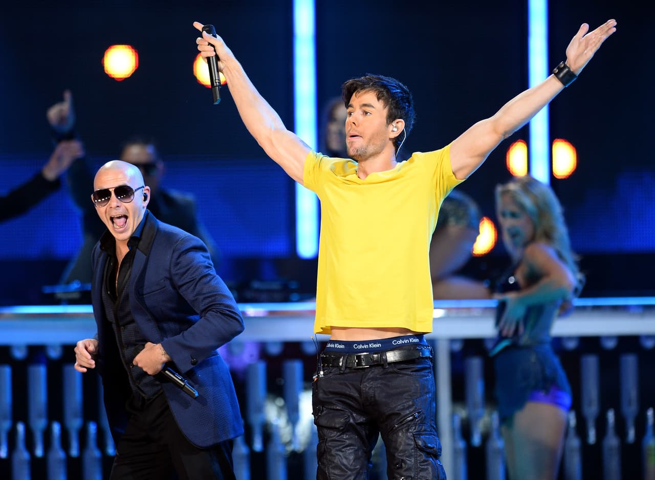 Este par de latinos puso la fiesta en alto y el público no paró de aplaudir este acto musical.