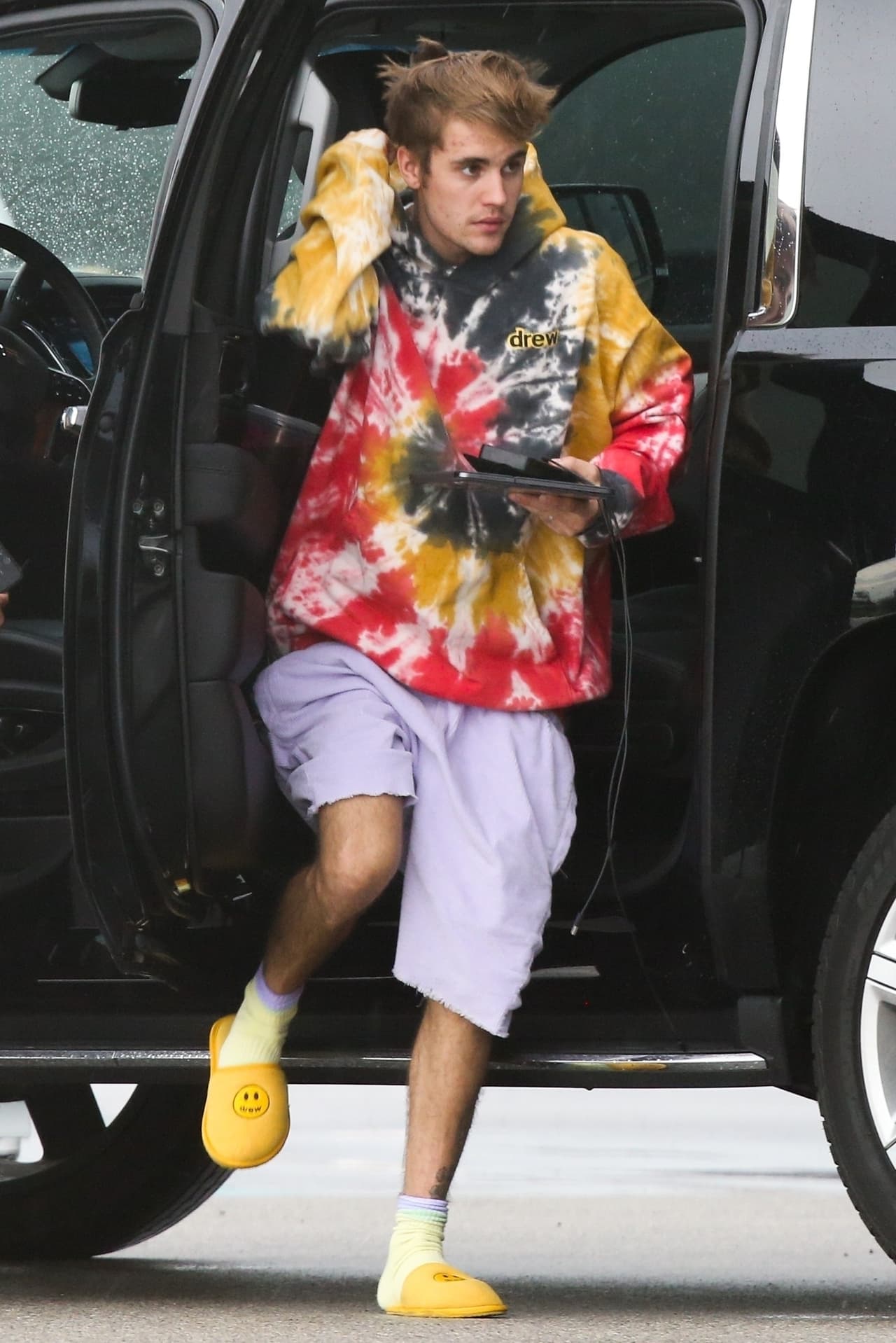 La joya dental fue diseñada para cubrir ocho dientes frontales inferiores con oro blanco y diamantes con 
<b>7.65 quilates.</b>