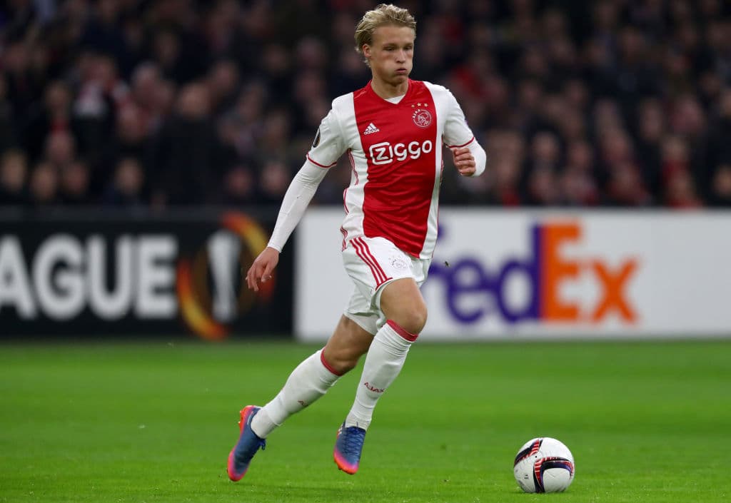 Indiscutiblemente la promesa del balompié danés, Kasper Dolberg, del Ajax de Ámsterdam de la Eredivisie. A sus 20 años y tras apenas cinco convocatorias, será mundialista por su selección nacional.