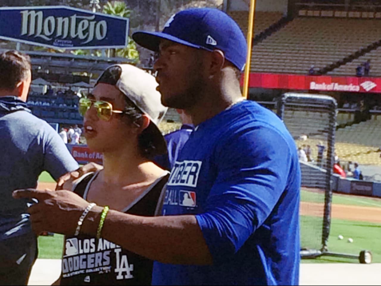 Ian Patrick convivio con Yasiel Puig.