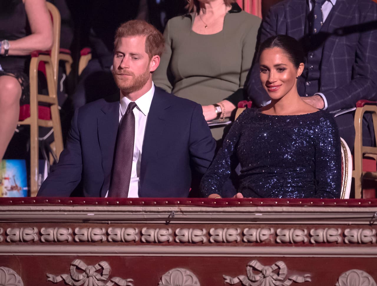 Horas antes de acudir a este evento, por primera vez Meghan Markle se atrevió a confesarle a Harry que ya no quería vivir. "Estos son los pensamientos que estoy teniendo en el medio de la noche, que son muy claros, y estoy asustada [...] Esta no soy yo", relató en entrevista con Oprah.